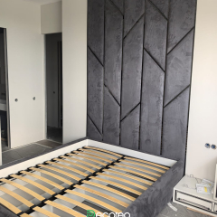 Кровать с мягкими панелями Renny