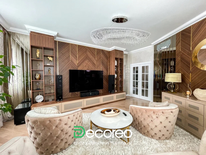 Гостиная в современном интерьере с ретро-шиком и классическими элементами